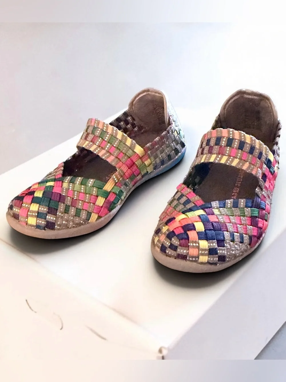bernie mev. Kids Cuddly Multicolor Woven Mary Jane Slip-on Shoes size 11.5-12